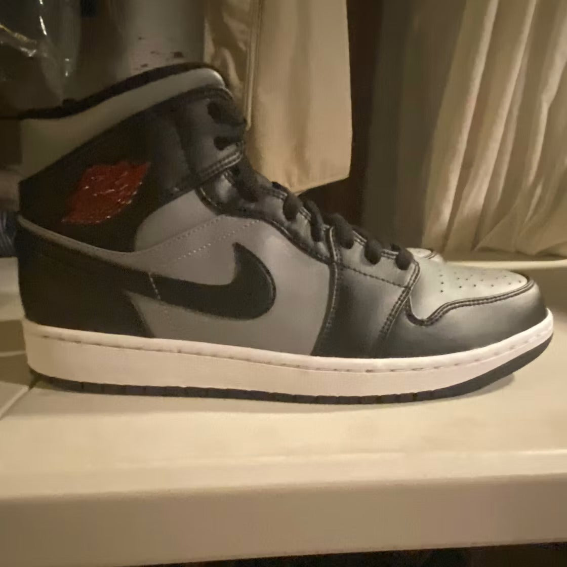 Air Jordan 1 Mid Shadow Red - US M 12 - New - Other - detail 1